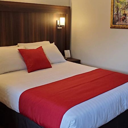 Hotel Et Motel Le Chateauguay Québec Zewnętrze zdjęcie